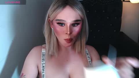 CARMINA online show from October 2025 01:28:01 AM