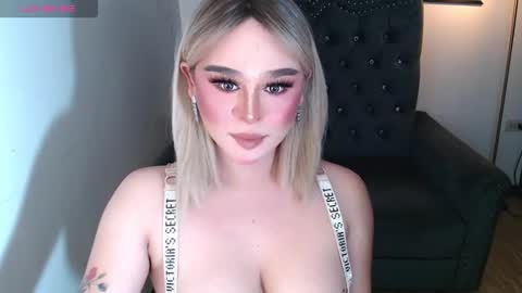 CARMINA online show from November 2025 11:37:02 PM