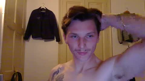 Snapshot of superhardxxxx chatting on January 2026 07:19:01 PM Ctrl My Body online show from January 2026 07:19:01 PM
