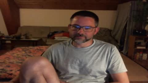Snapshot of supersquirrel81 chatting on May 2026 01:22:01 AM supersquirrel81 online show from May 2026 01:22:01 AM