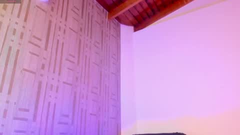 Snapshot of suprasexyjohn chatting on April 2026 09:50:01 PM llllSupra llll online show from April 2026 09:50:01 PM