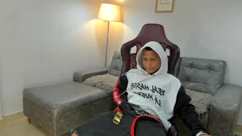Snapshot of supreme_badboy2 chatting on August 2026 01:57:01 PM supreme_badboy2 online show from August 2026 01:57:01 PM