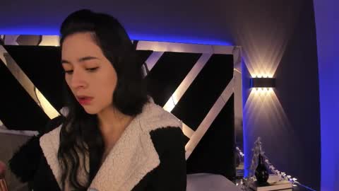 Susann online show from January 2026 11:23:01 AM