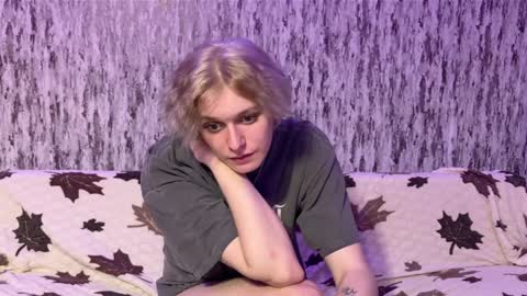 Snapshot of susan228 chatting on January 2025 03:18:02 AM Vladiva online show from January 2025 03:18:02 AM