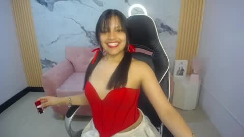 Susy online show from April 2026 07:37:02 PM