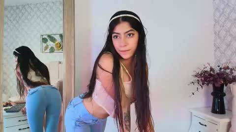 Snapshot of susana__sanchez chatting on September 2025 11:46:02 AM  SUSANA  online show from September 2025 11:46:02 AM