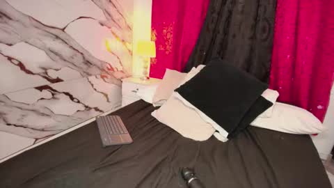 Susana online show from March 2026 09:58:01 PM