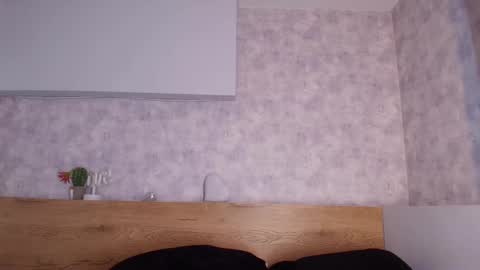 susana_huston online show from October 2025 06:06:01 PM
