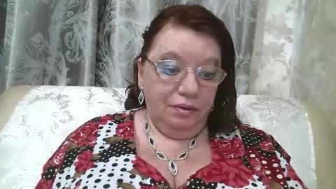 Snapshot of susanaahsun chatting on May 2026 11:07:02 AM SusanaAhSun online show from May 2026 11:07:02 AM