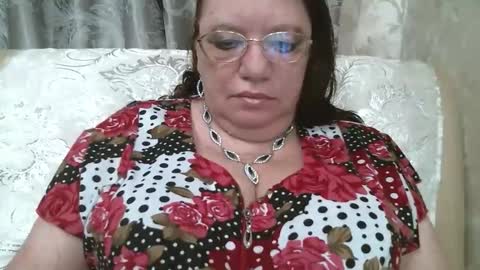Snapshot of susanaahsun chatting on May 2026 11:17:01 AM SusanaAhSun online show from May 2026 11:17:01 AM
