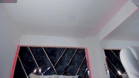 susanahenao online show from March 2026 03:48:01 PM