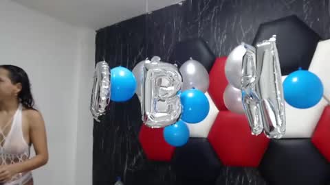 susanleroy online show from December 2024 07:40:02 PM