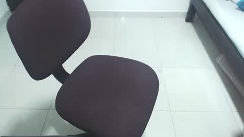 susanleroy online show from February 2025 08:43:02 AM