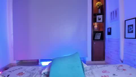 Snapshot of susann_ross chatting on February 2025 05:10:02 PM Susan Everyday From 0530 to 1430 Col Time online show from February 2025 05:10:02 PM