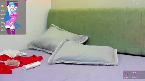 Snapshot of susannewolf_ chatting on September 2025 12:06:01 PM Amelia online show from September 2025 12:06:01 PM
