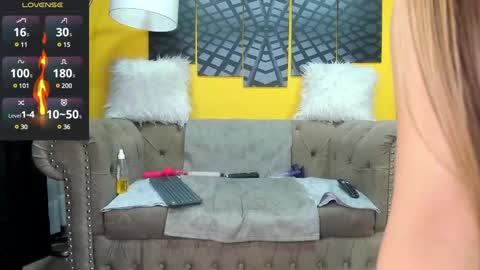 susanslim online show from March 2025 07:59:02 PM