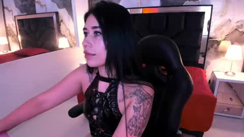 Snapshot of susanvilla chatting on June 2026 08:11:01 PM susanvilla online show from June 2026 08:11:01 PM