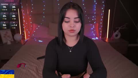 Susie online show from March 2026 09:10:01 PM