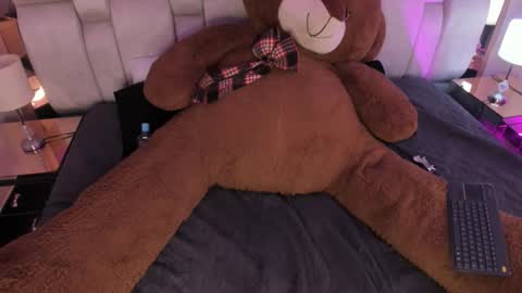  susi  online show from March 2026 08:46:02 PM