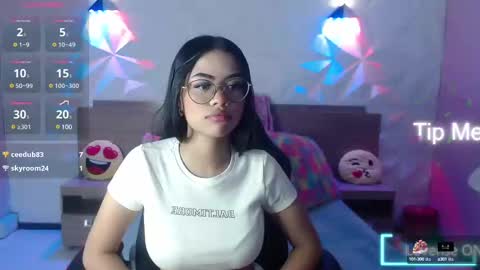 Snapshot of sussan_love01 chatting on February 2025 01:51:02 PM Susan online show from February 2025 01:51:02 PM