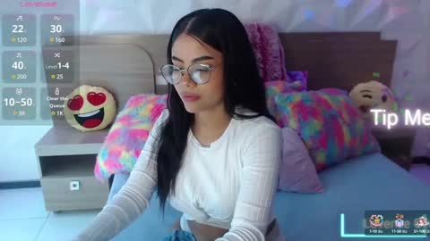 Snapshot of sussan_love01 chatting on February 2025 02:37:02 PM Susan online show from February 2025 02:37:02 PM