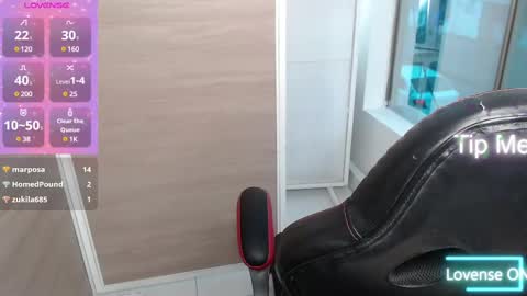 Snapshot of sussan_love01 chatting on March 2025 06:37:02 PM Susan online show from March 2025 06:37:02 PM