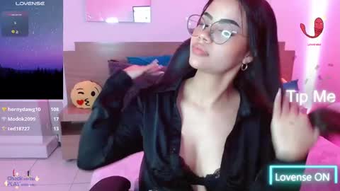 Snapshot of sussan_love01 chatting on March 2025 06:34:02 PM Susan online show from March 2025 06:34:02 PM