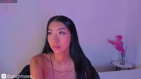 Susana online show from October 2025 08:50:02 PM