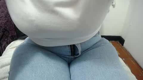 Snapshot of susy_perverttt chatting on March 2026 03:18:01 PM susy_perverttt online show from March 2026 03:18:01 PM