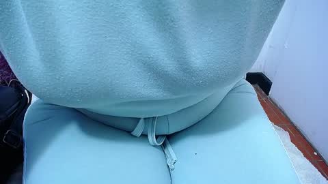 Snapshot of susy_perverttt chatting on April 2026 02:06:02 PM susy_perverttt online show from April 2026 02:06:02 PM