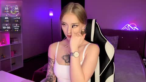 Snapshot of susyschuerholz chatting on April 2026 01:17:02 PM Jessica online show from April 2026 01:17:02 PM