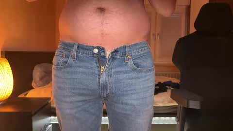 sutlac90 online show from November 2025 03:25:01 PM