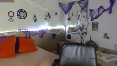 Snapshot of suxxxy_ chatting on October 2025 02:07:01 PM Suxxxy online show from October 2025 02:07:01 PM