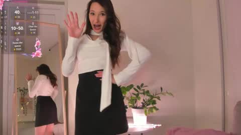 Hey Im Suzane online show from March 2026 02:49:02 AM