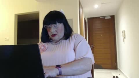 My name is Sissy or more fully Suzanna Aprilia Maria Mariquita Catarina Chinita Banci. Soy una puta - que chimba ladybug online show from April 2026 03:06:01 PM