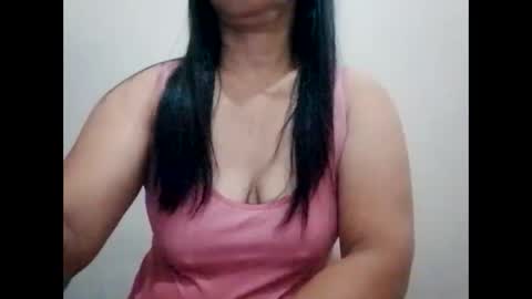 suzzie_hot online show from February 2025 12:17:02 PM