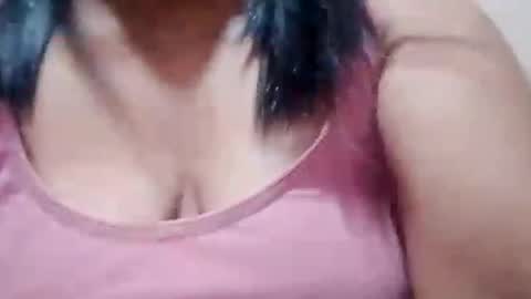 suzzie_hot online show from October 2025 11:54:01 AM