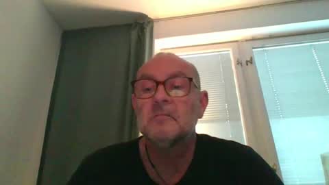 svenskdaddy online show from February 2025 07:40:01 AM
