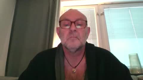 svenskdaddy online show from February 2025 08:11:01 AM
