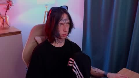 Eric online show from April 2026 07:58:02 PM