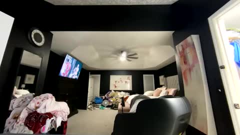 Snapshot of swapman47 chatting on September 2025 08:29:01 AM Swapman47 online show from September 2025 08:29:01 AM