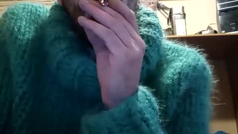 sweaterboy666 online show from December 2024 10:37:02 AM