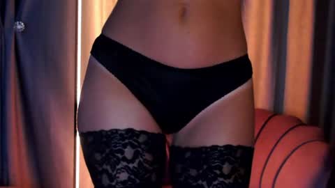 Snapshot of sweeet_angelll chatting on July 2026 11:14:01 PM sweeet angelll online show from July 2026 11:14:01 PM