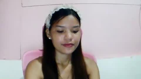 Snapshot of sweet01pinay chatting on June 2026 01:39:01 PM sweet01pinay online show from June 2026 01:39:01 PM