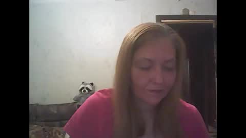 Snapshot of sweet4blonde67 chatting on November 2025 11:43:02 AM sweet4blonde67 online show from November 2025 11:43:02 AM