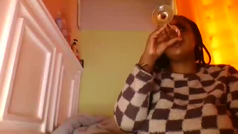 sweet52537 online show from April 2026 06:08:01 AM