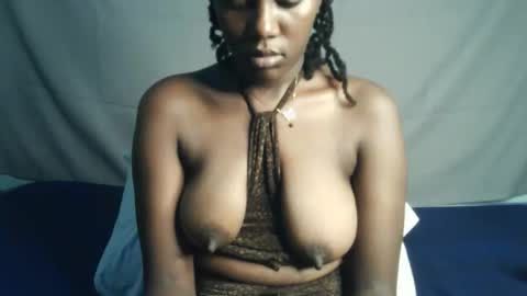 sweet69berry online show from December 2025 02:40:01 AM