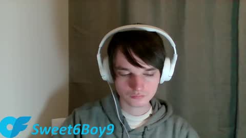 Sweet boy online show from April 2026 08:25:02 PM