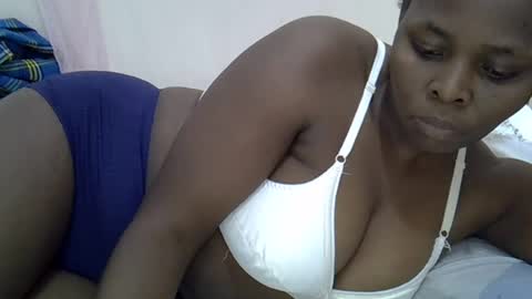 Snapshot of sweet_0012 chatting on August 2026 11:45:02 AM Cecee online show from August 2026 11:45:02 AM