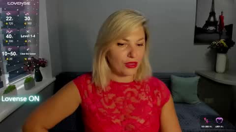 Snapshot of sweet___margaret chatting on October 2025 11:38:02 AM Margaret online show from October 2025 11:38:02 AM